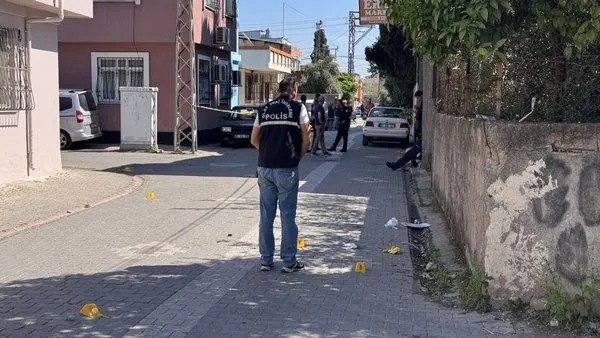 Adana'da damat vahşeti! Eşinin ailesinin evini bastı: Ölü ve yaralılar var
